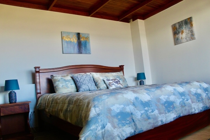 Vista Hermosa Villa - San Isidro de Pilas, Alajuela, Costa Rica - Vacation Rental