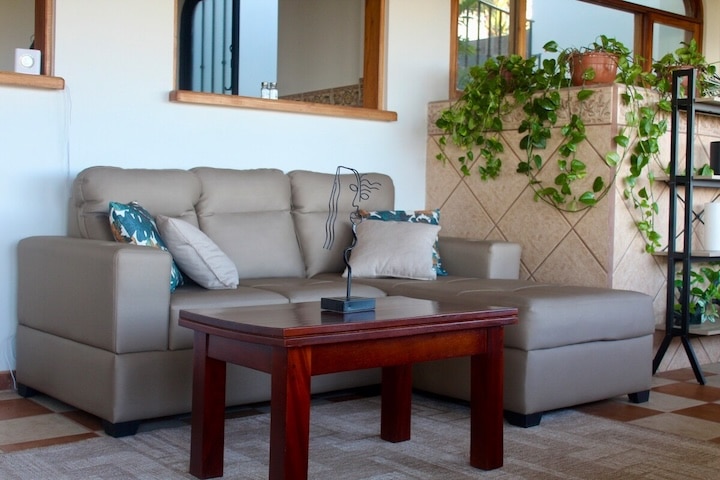 Vista Hermosa Villa - San Isidro de Pilas, Alajuela, Costa Rica - Vacation Rental